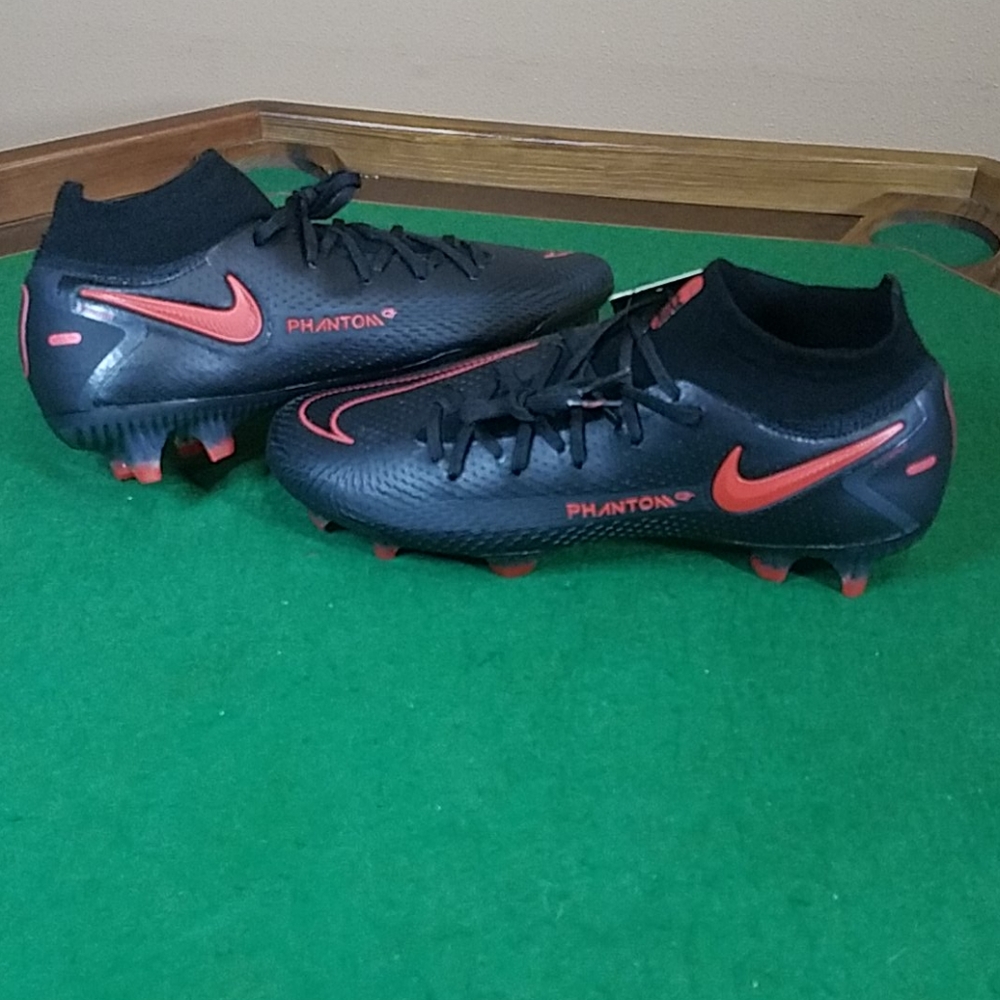 Nike Phantom GT Elite ACC sz 7.5 New Soccer cleats